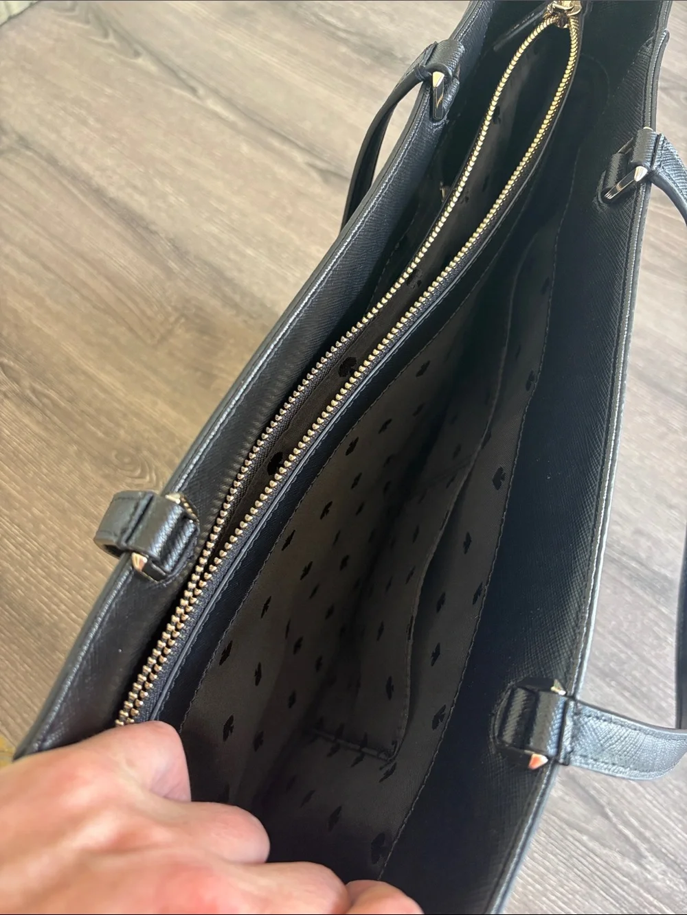 kate spade New York Staci Large Black Leather Top-Handle Tote